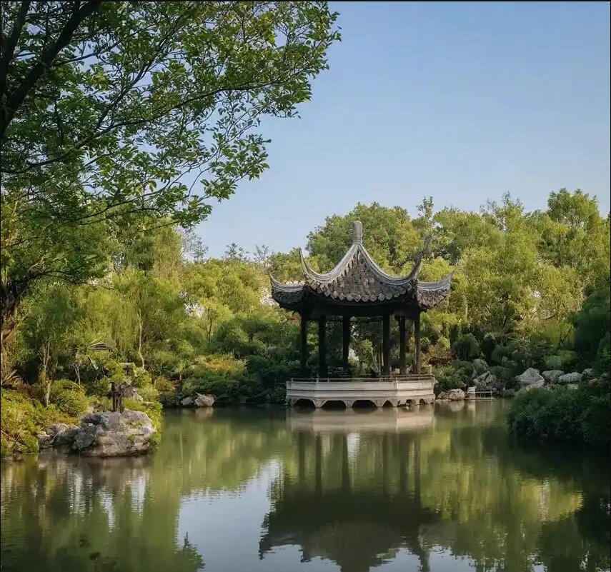 重庆双桥从梦餐饮有限公司